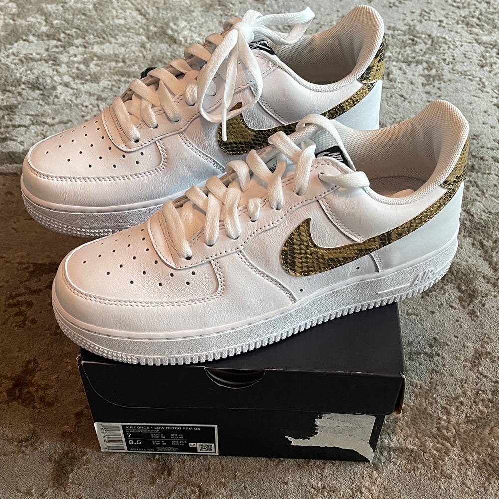 Authentic NWB Nike Air Force 1 Low Retro Tennis Shoes, Women’s 8 1/2, Men’s 7.